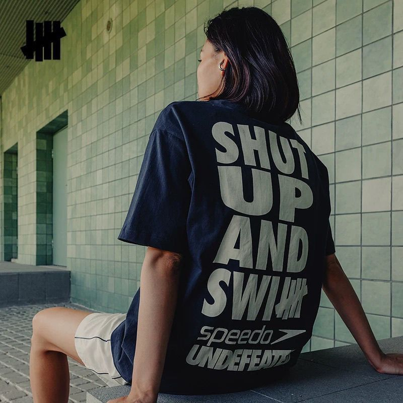 UNDEFEATED เสื้อยืดแขนสั้นแบบย - Streetwear Brand Undefeated บทวิจารณ์และราคา