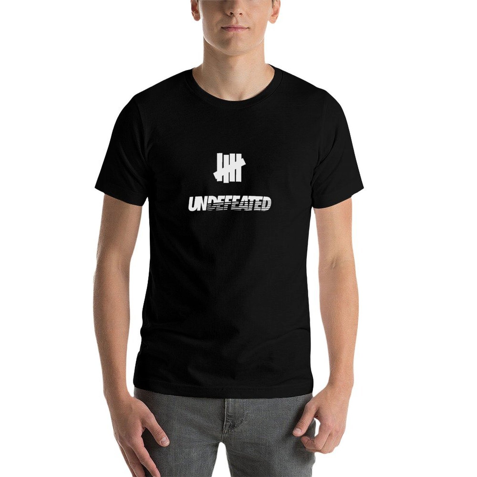เสื้อยืดแบรนด์ดังที่ไม่เคยแพ้  - Streetwear Brand Undefeated บทวิจารณ์และราคา