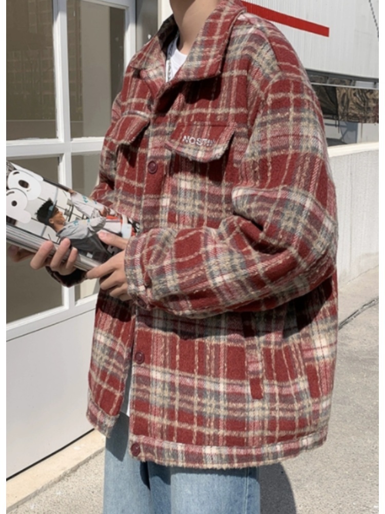 เสื้อแจ็คเก็ตผู้ชายแบบหนา ลายส - Streetwear Brand England บทวิจารณ์และราคา